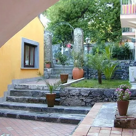 Il Ciliegio Dell 'etna カントリーハウス *